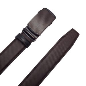 کمربند چرمی مردانه کیتیرچرم مدل KT115 با سگک کشویی طرح فیبر کربن – قهوه‌ای لوکسKT Leathers KT115 Men's Leather Belt with Carbon Fiber Sliding Buckle – Luxury Brown